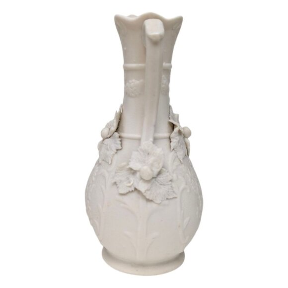 Vtg Embossed Relief Ewer Jug Cream Grape Vine Molded  7" Parian Ware Porcelain - Picture 4 of 10